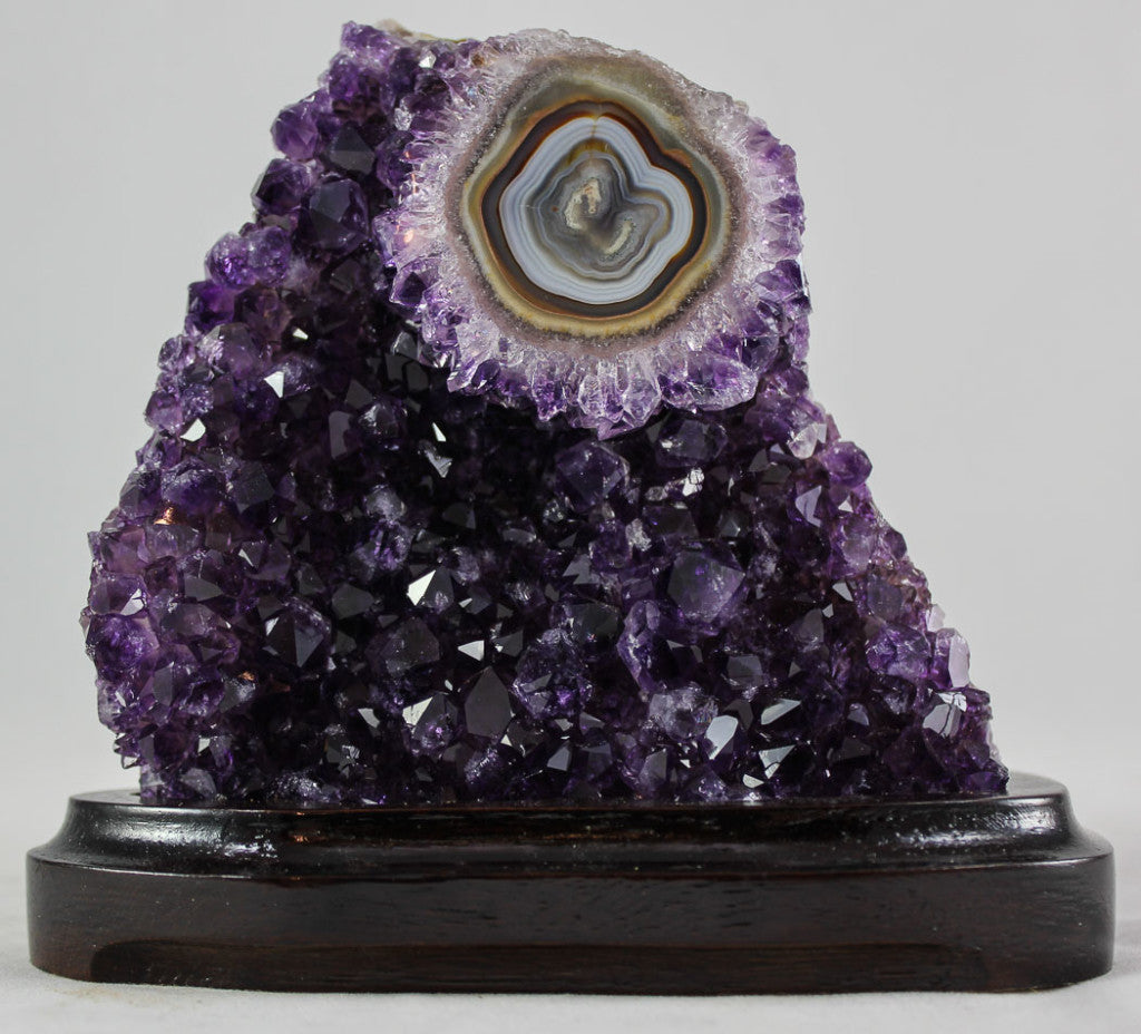 Uruguayan Amethyst w/ Eye