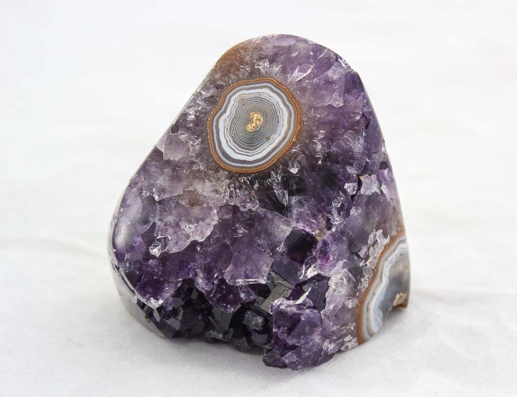 Uruguayan Amethyst w/ Eye