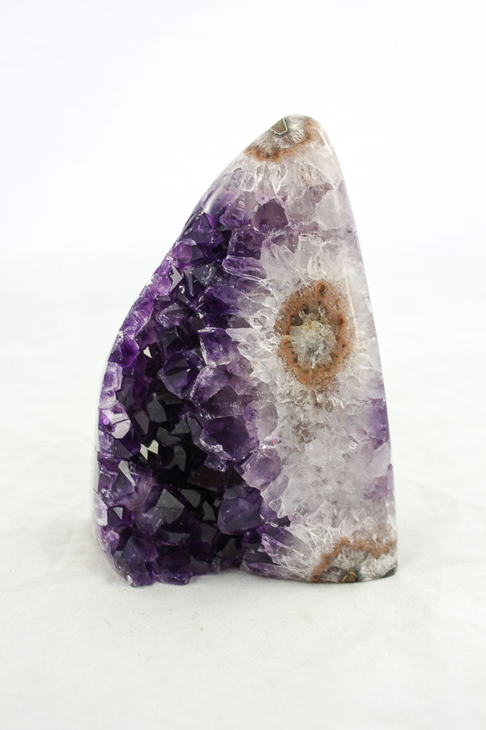 Uruguayan Amethyst w/ Eye