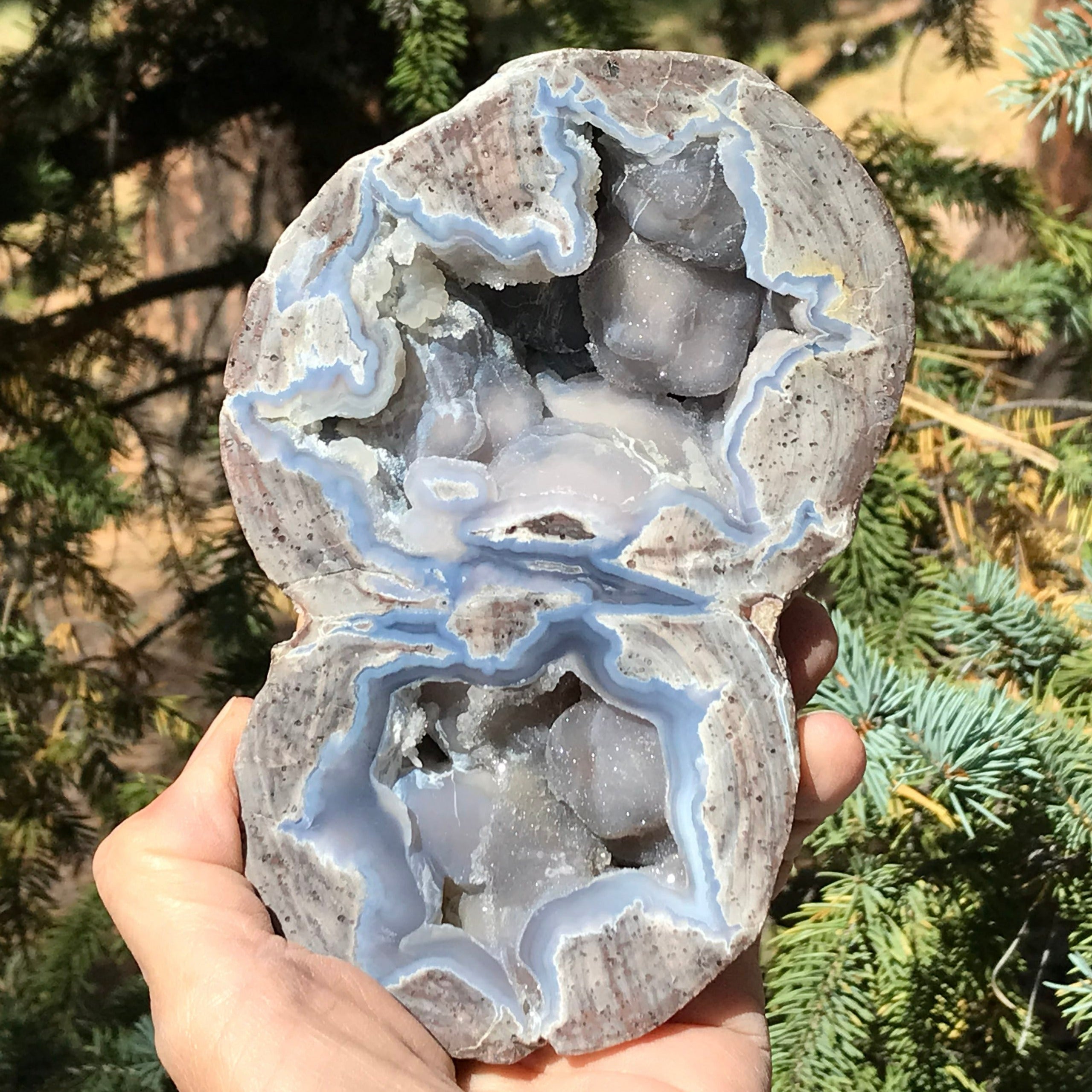 Double Chamber Dugway Geode