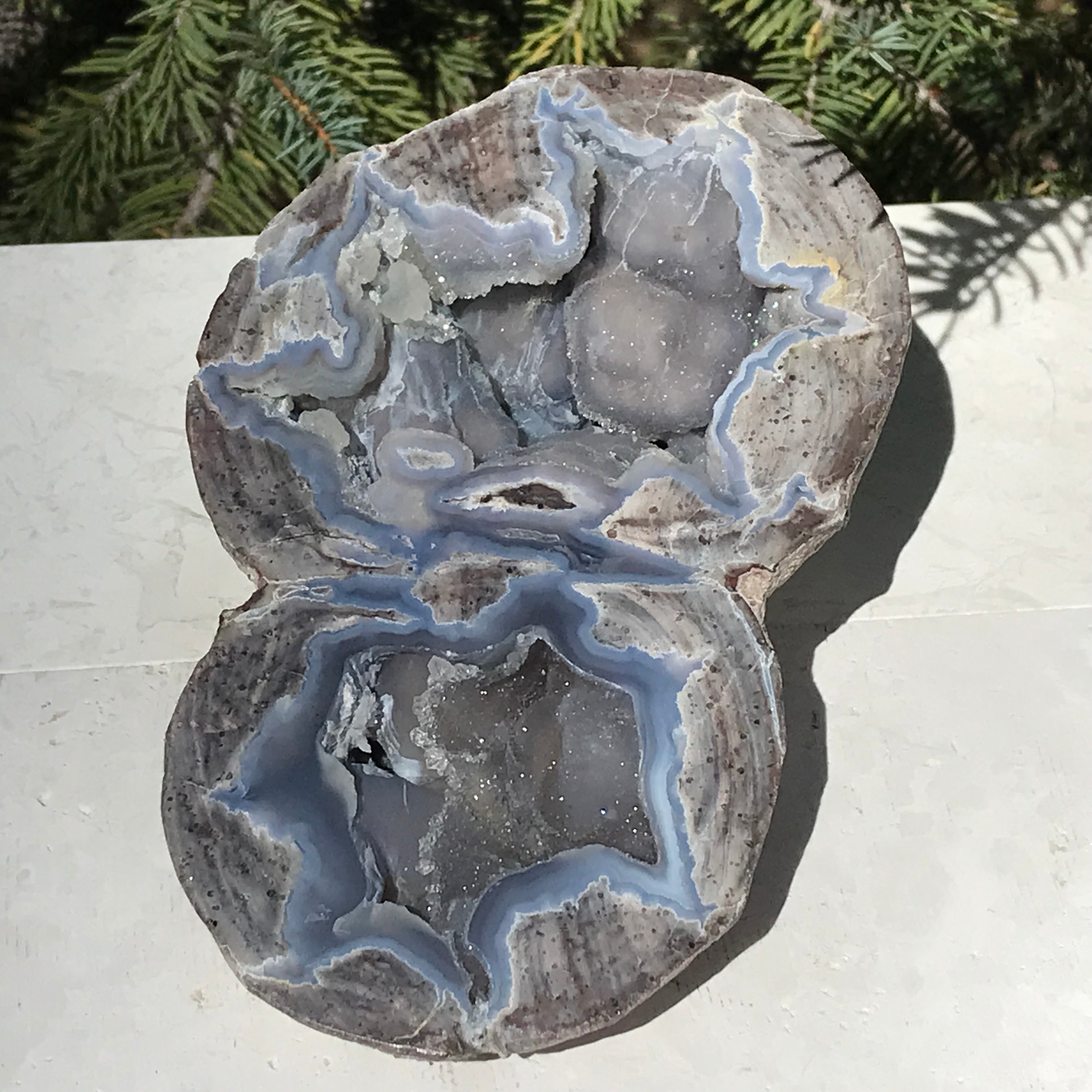 Double Chamber Dugway Geode