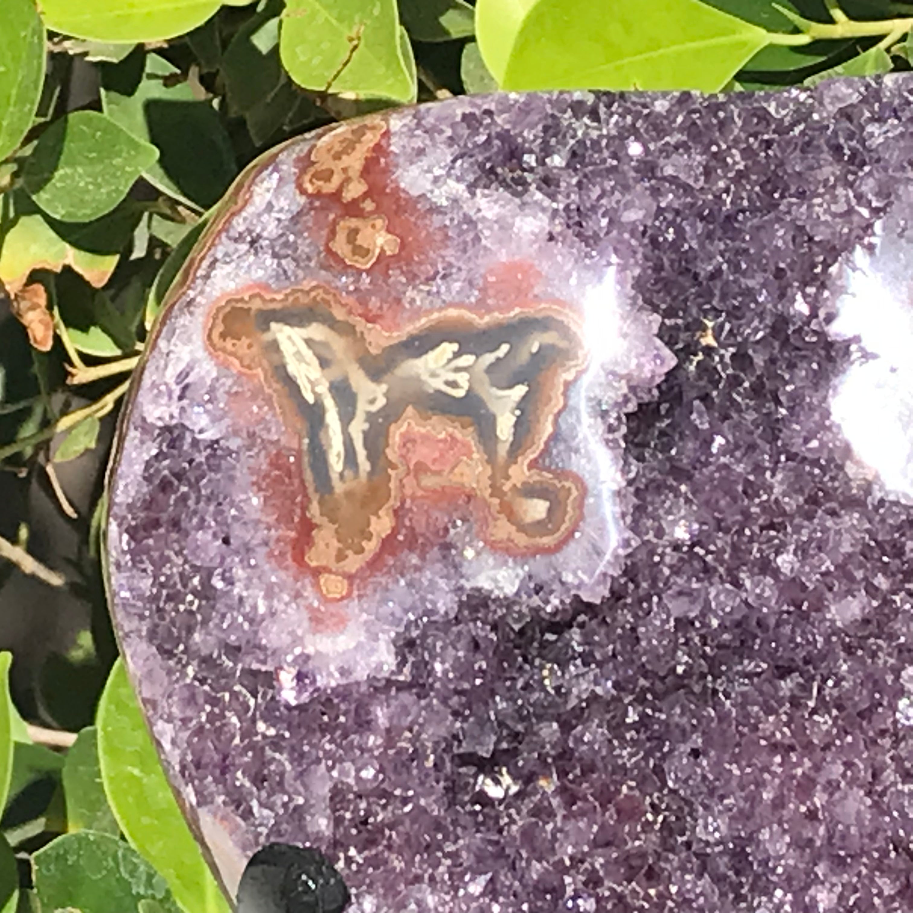 Ornate Red and Orange Agate Embellished Amethyst Plate