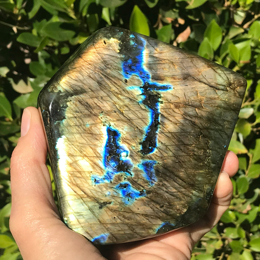 Prismatic Labradorite Freeform