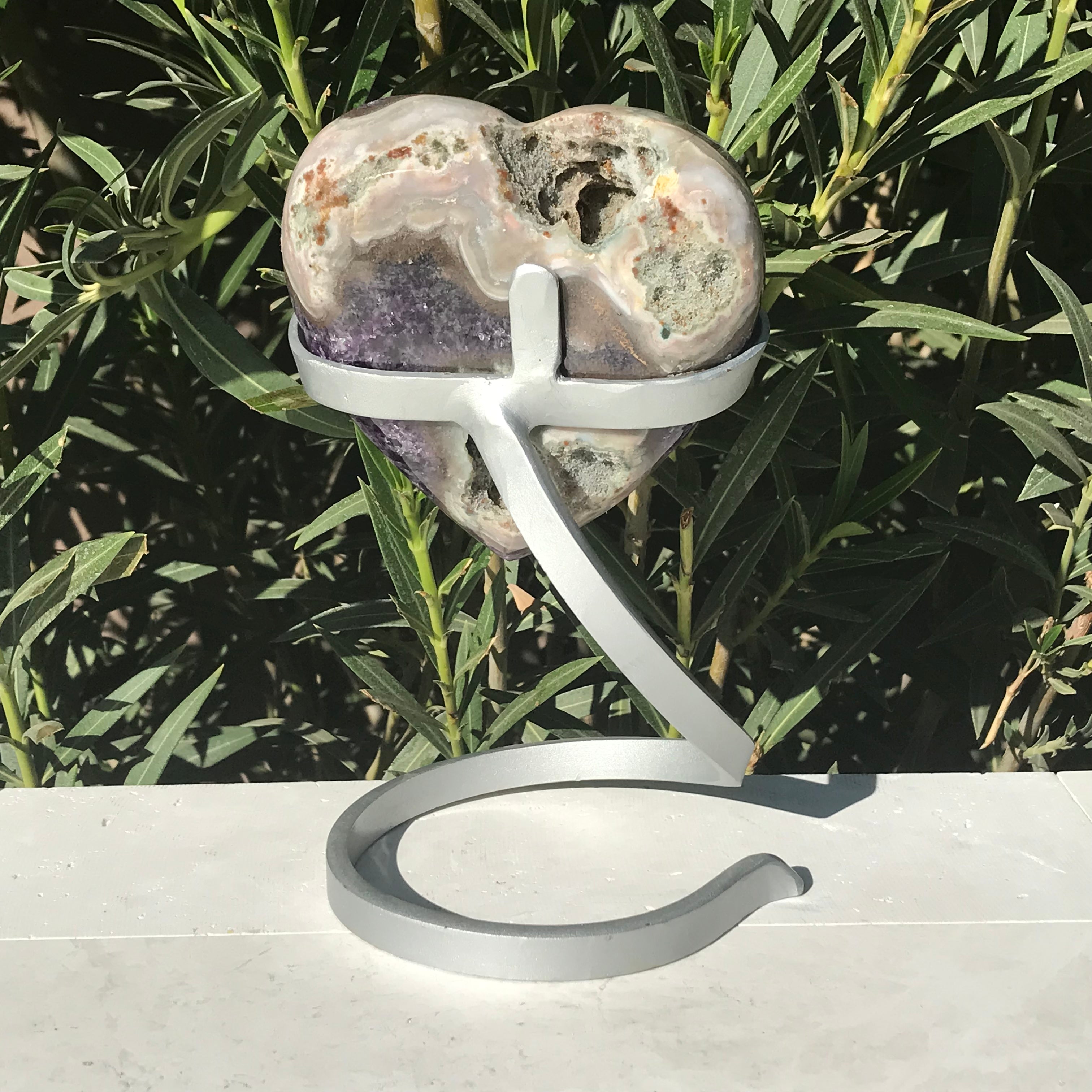 Flowered Standing Uruguayan Amethyst Heart