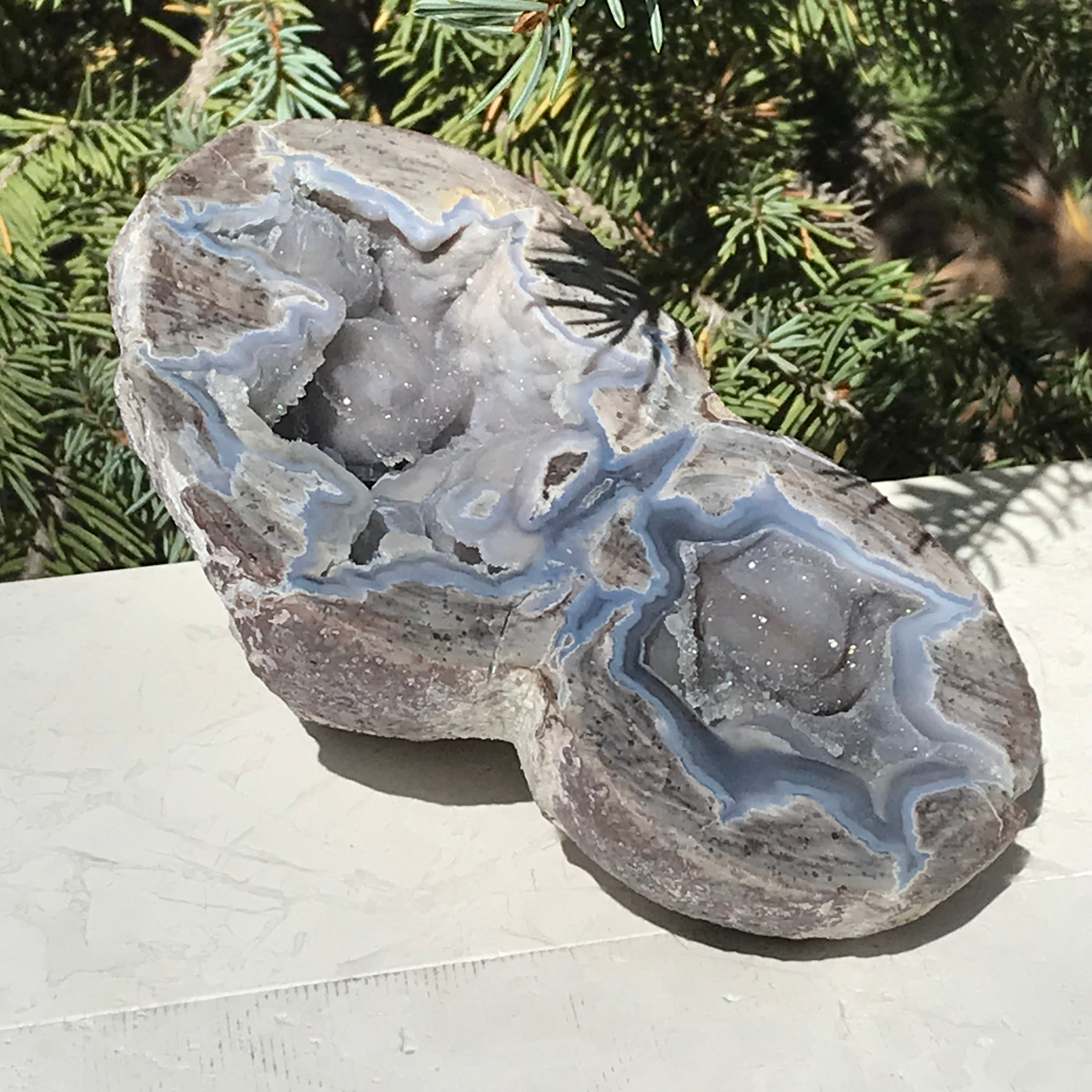 Double Chamber Dugway Geode