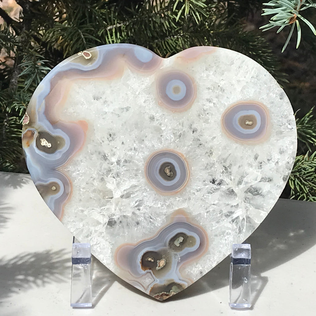 Multitude of Eyes Agate Heart