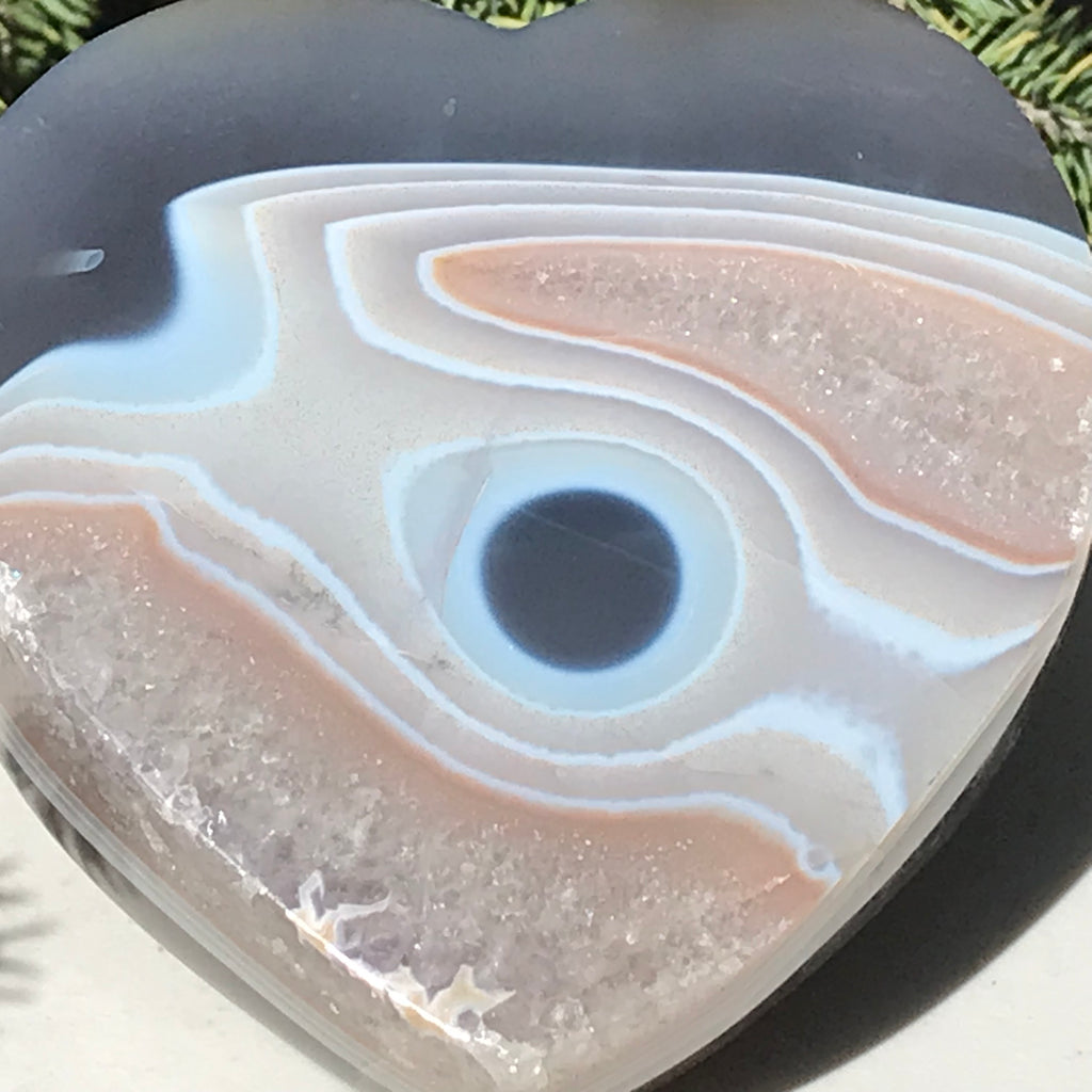 Single Eyed Agate Heart