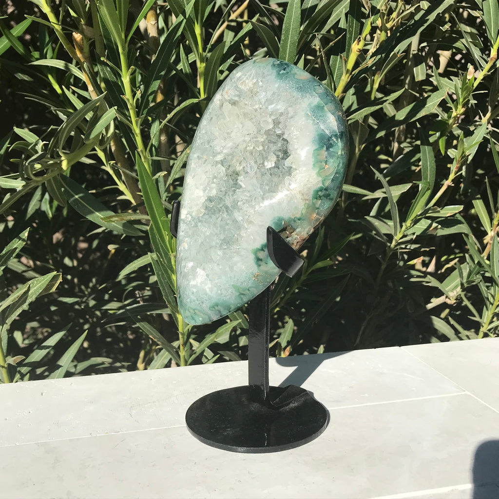 Quartz Crystal filled Agate Geode