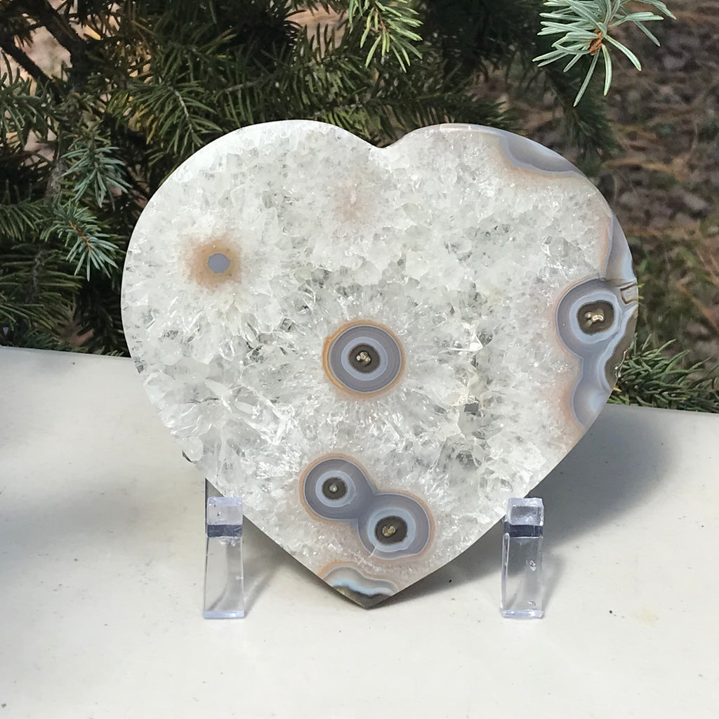Multitude of Eyes Agate Heart