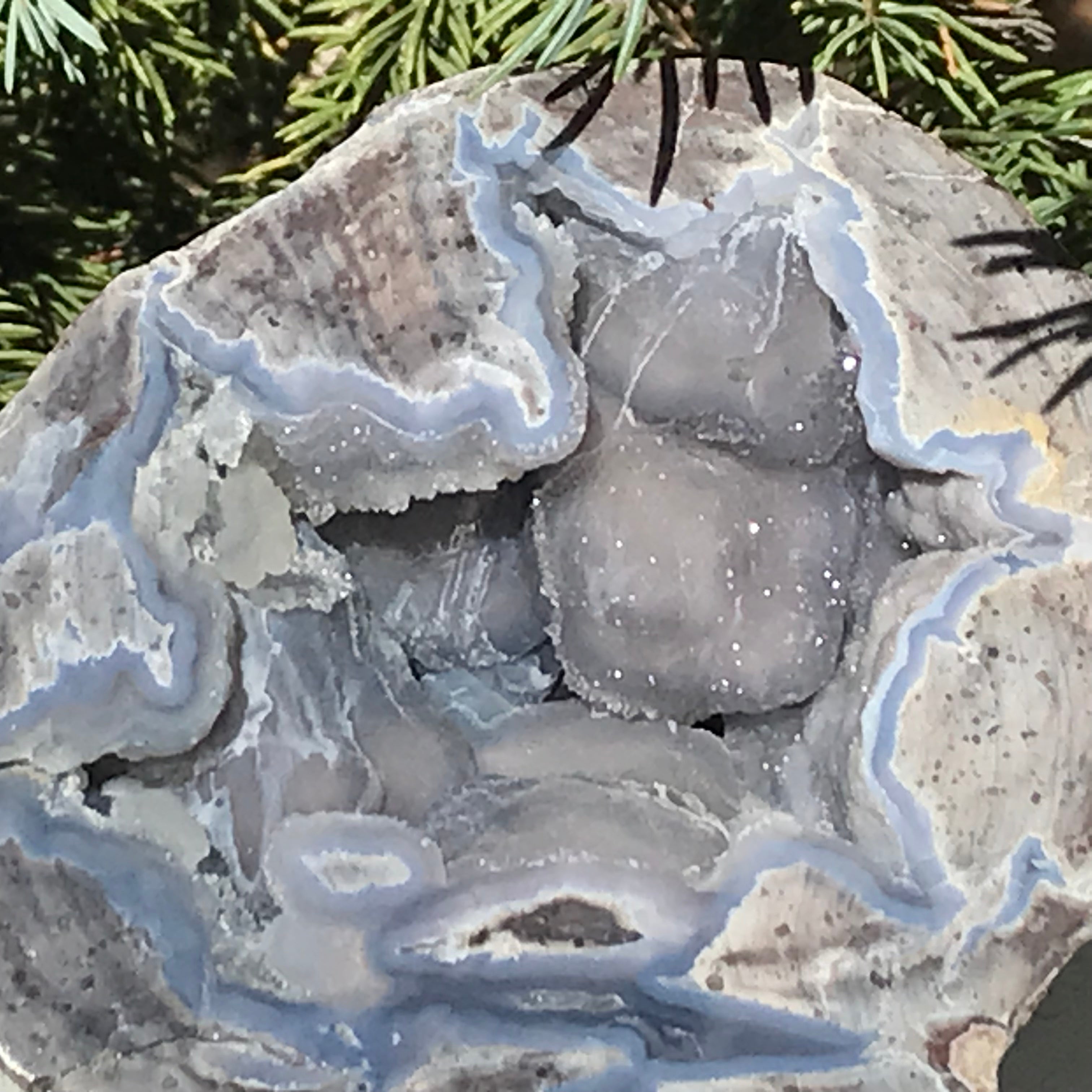 Double Chamber Dugway Geode