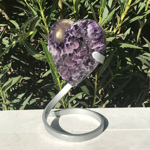 Flowered Standing Uruguayan Amethyst Heart