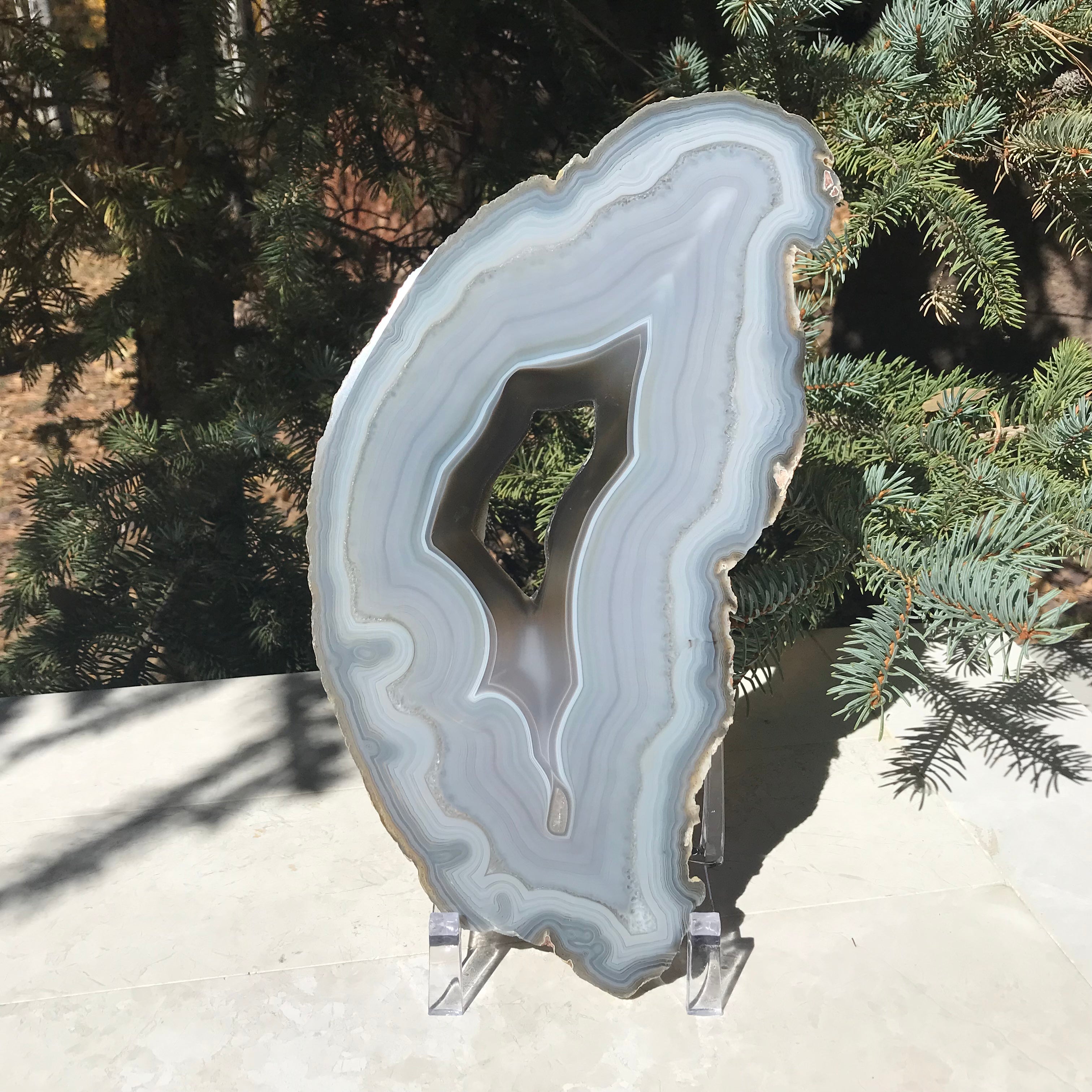 Multitude of Delicate Lines Agate Slice