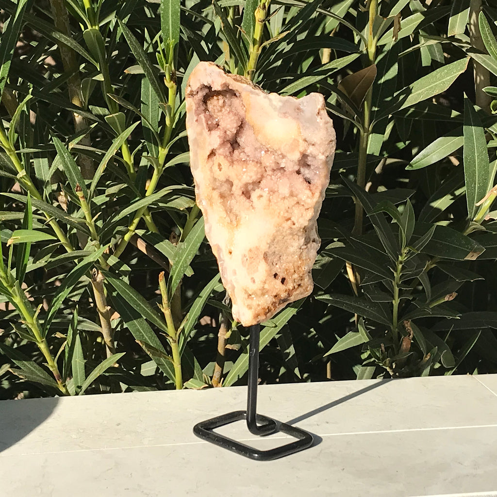 Microcrystalline Quartz over Nodules Rose Geode
