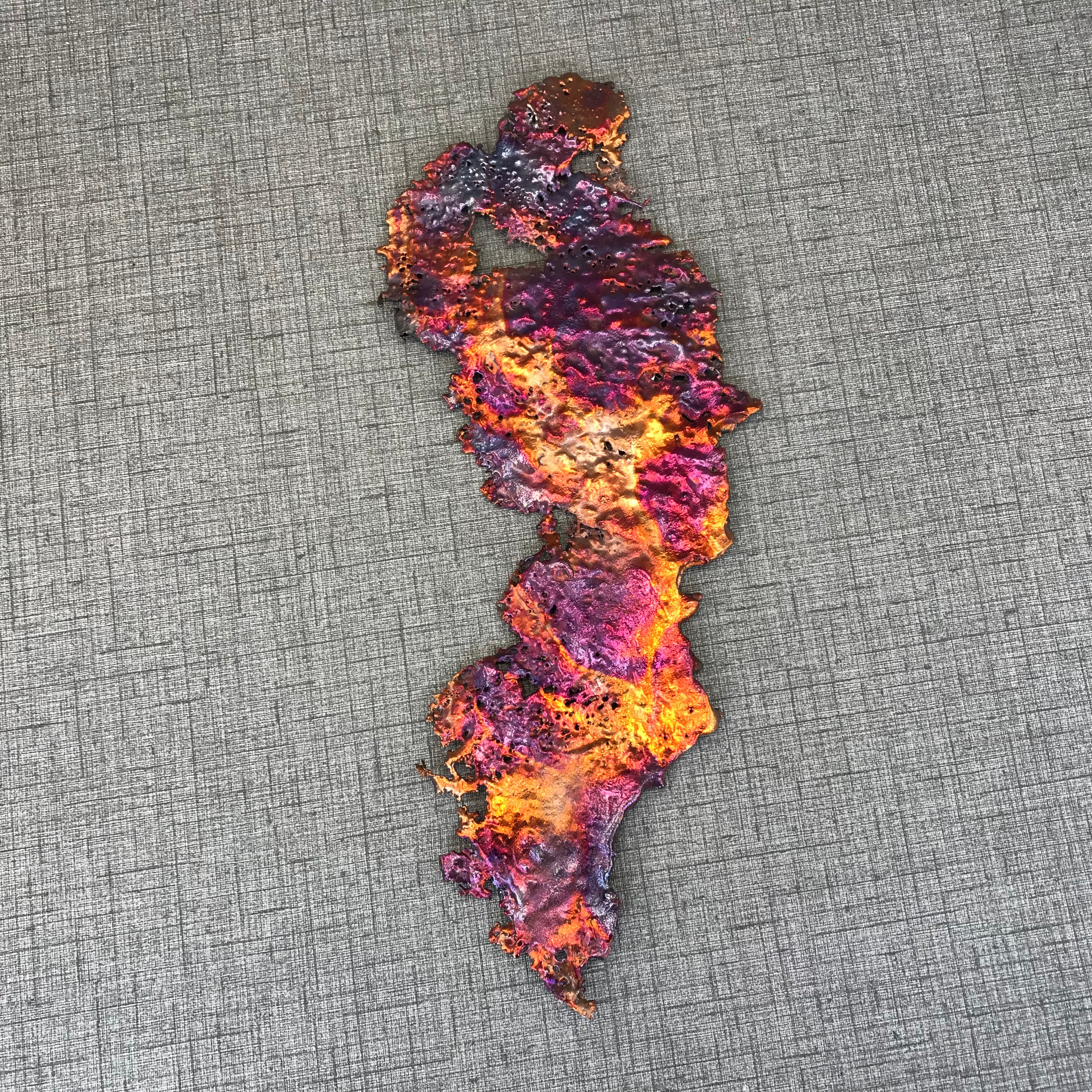 Vibrantly Hued Rainbow Copper Splash Design