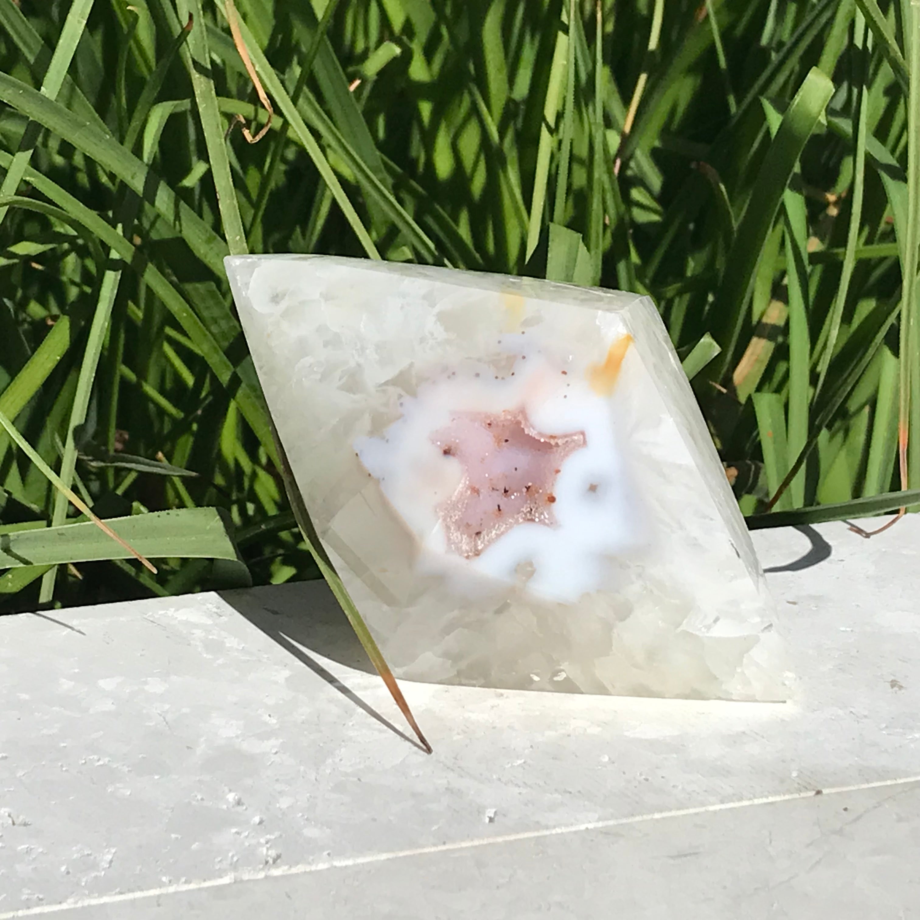 Great Sparkle and Pastel Shades Agate Diamond