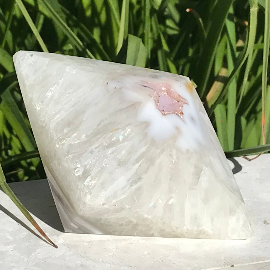 Great Sparkle and Pastel Shades Agate Diamond