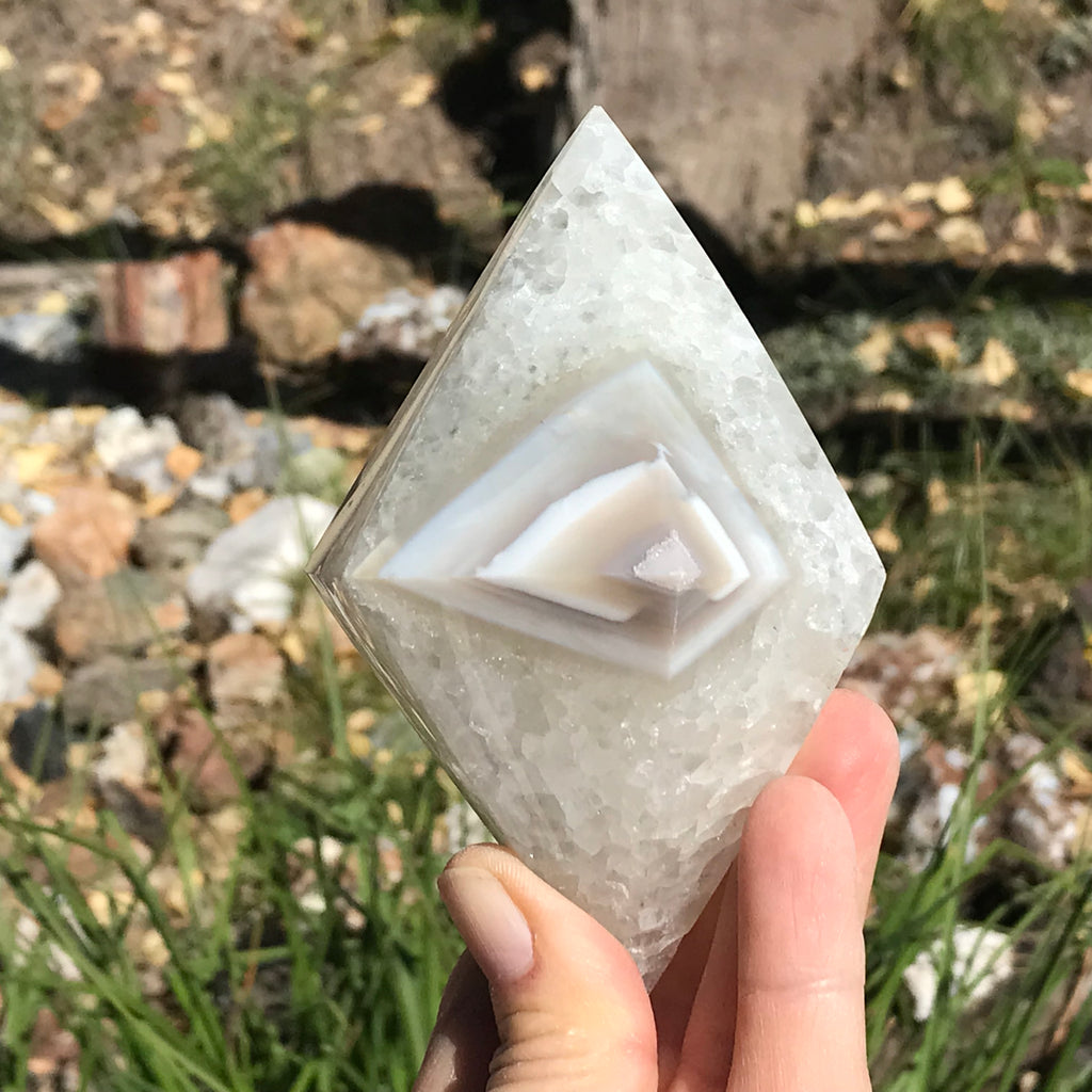 Great Sparkle and Pastel Shades Agate Diamond