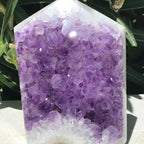 Amethyst Faced Obelisk