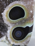 Quartz on Agate w/ Eyes