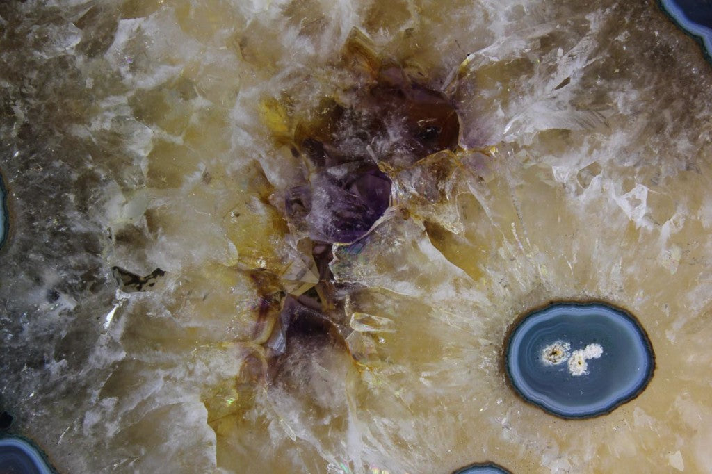 Quartz/Amethyst w/ Eyes