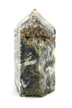 Uruguayan amethyst obelisk