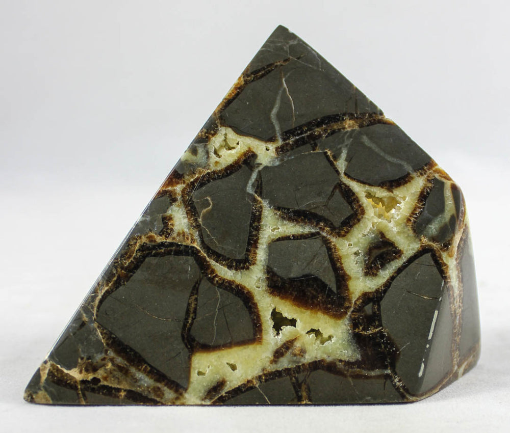 Septarian Pyramid