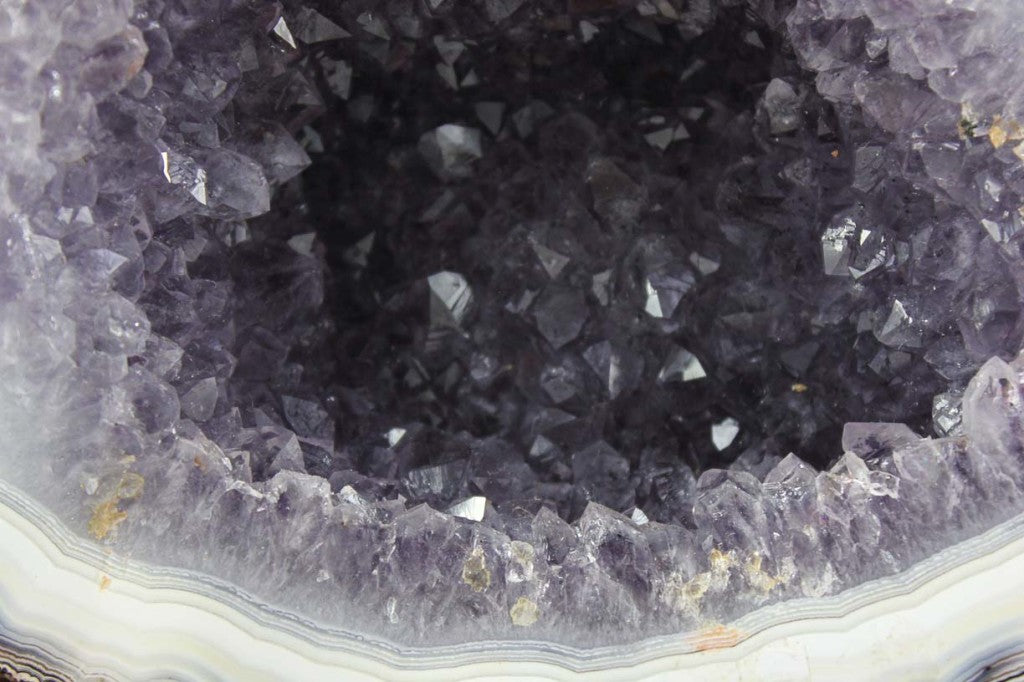 Amethyst Geode w/ Agate