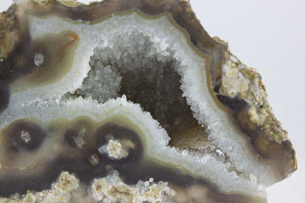 Uruguayan Agate w/ Quartz