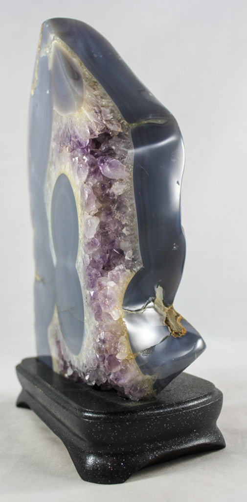 Polished Agate w/Eyes & Amethys