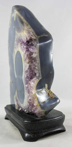 Polished Agate w/Eyes & Amethys