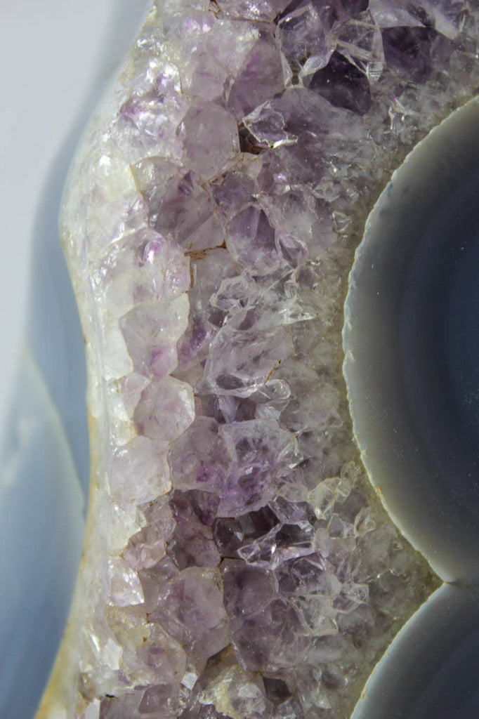 Polished Agate w/Eyes & Amethys