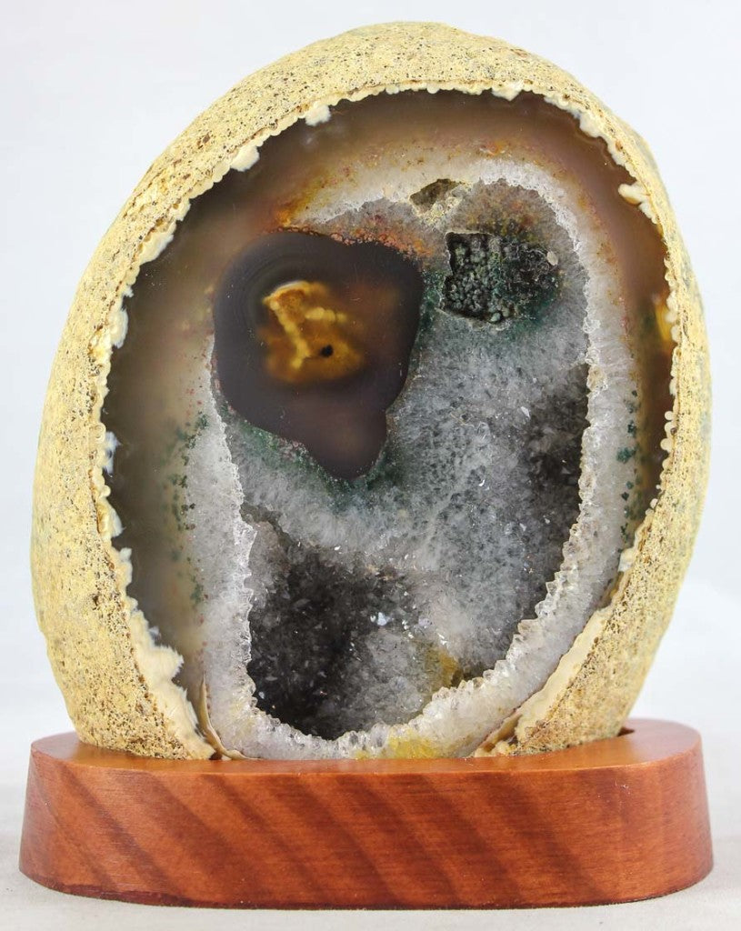 Brazilian Agate w/ Crystal