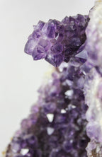Amethyst Geode w/ Crevice