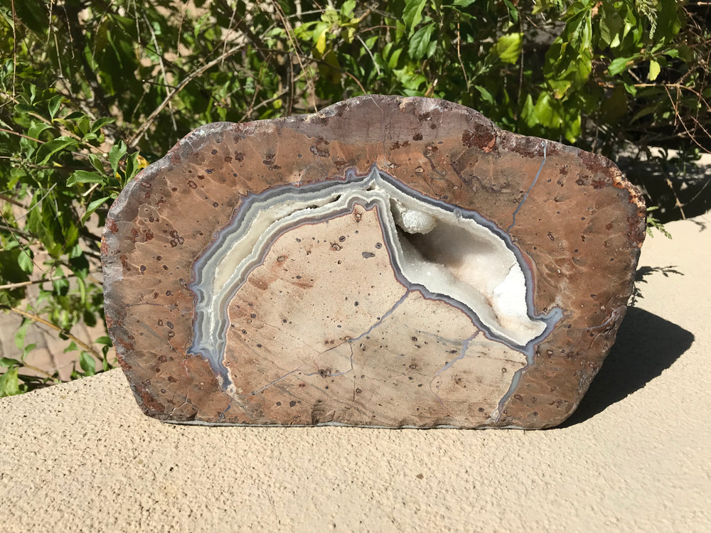 Lavender Banded Dugway Geode