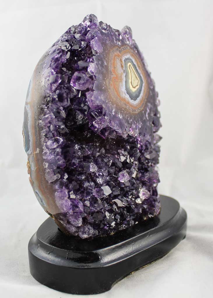 Uruguayan Amethyst w/ Eye