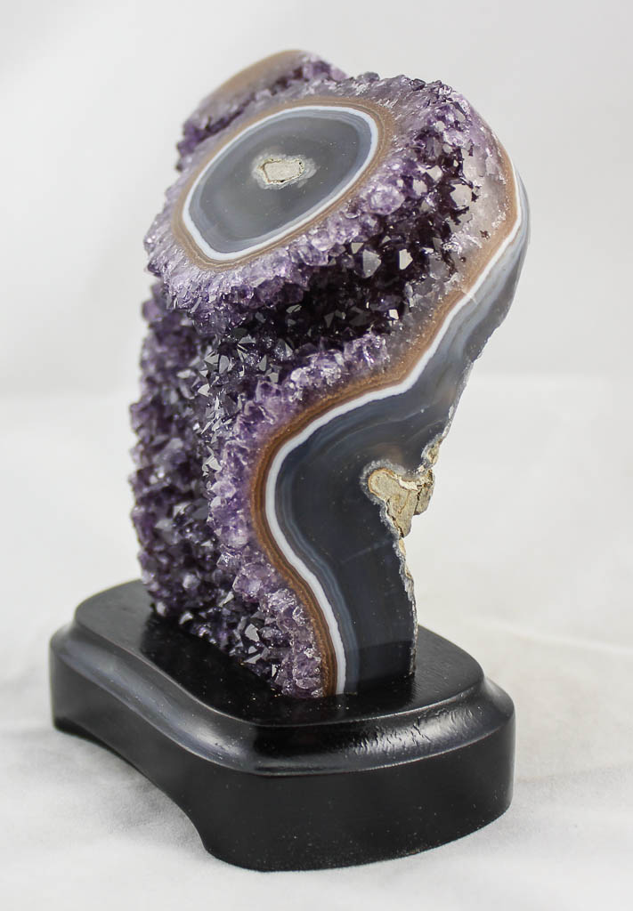 Uruguayan Amethyst w/ Eye
