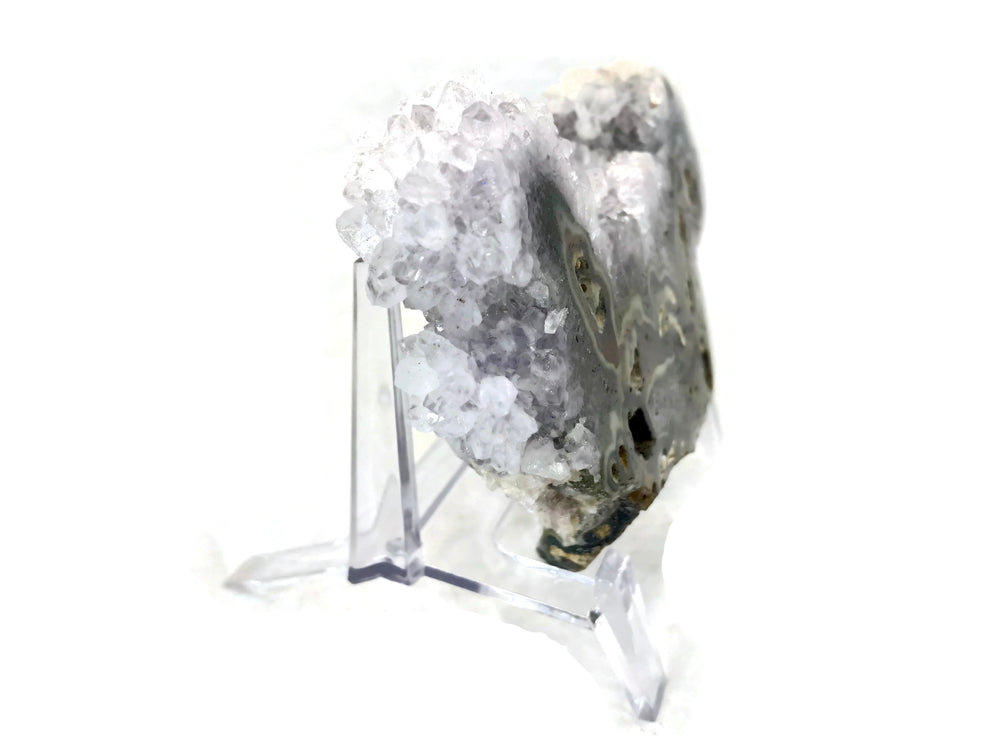 Quartz Crystal Rimmed Agate