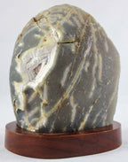 Amethyst w/ Agate