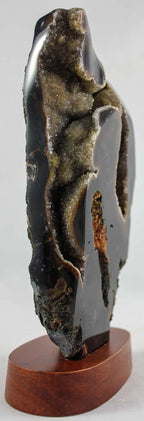 Brazilian Agate w/ Crystals