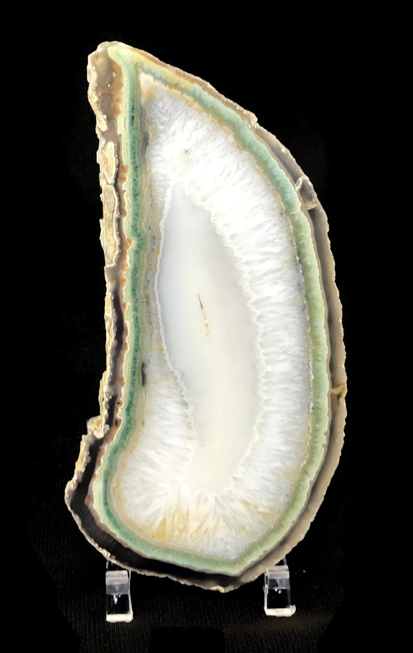 Green Rimmed Quartz and Agate Slice