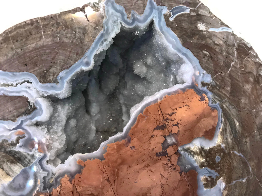 Sparkling Microcrystalline Quartz Dugway Geode